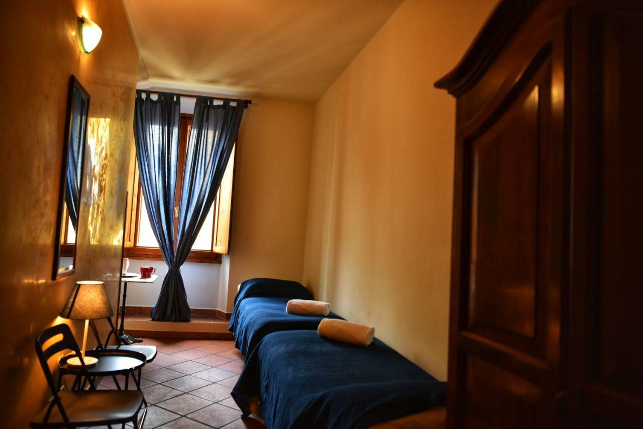 Holiday Rooms Florence Exterior photo